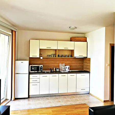 Апартаменты Mina In Tzarevo Царёво