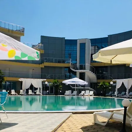 Mina In Tzarevo Апартаменты *