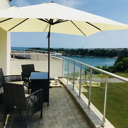 Apartment Mina In Tzarevo Zarewo