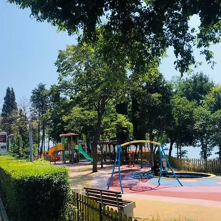 Apartment Mina In Tzarevo Zarewo